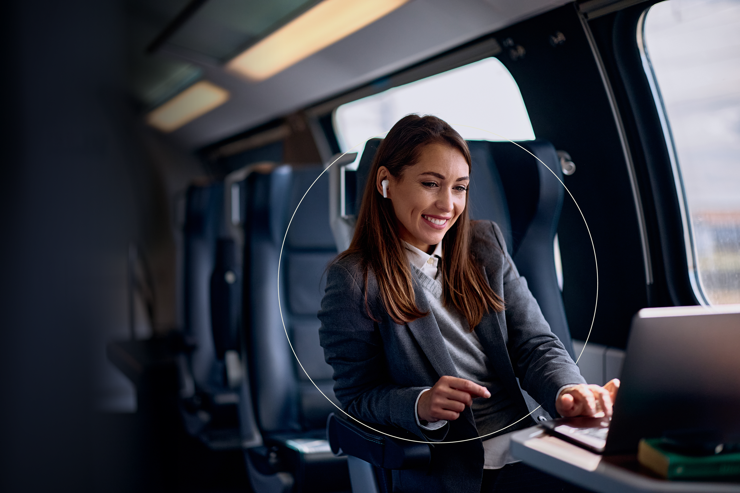 ALTOUR One Client on train